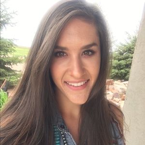 Meet your Posher, Kaylee